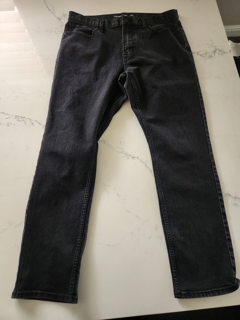 Old Navy Men's Dark Black Slim Straight Jeans